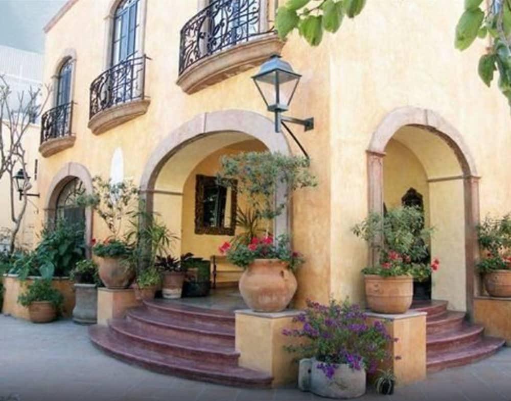 Villa Ganz Boutique Hotel Гвадалахара Екстер'єр фото