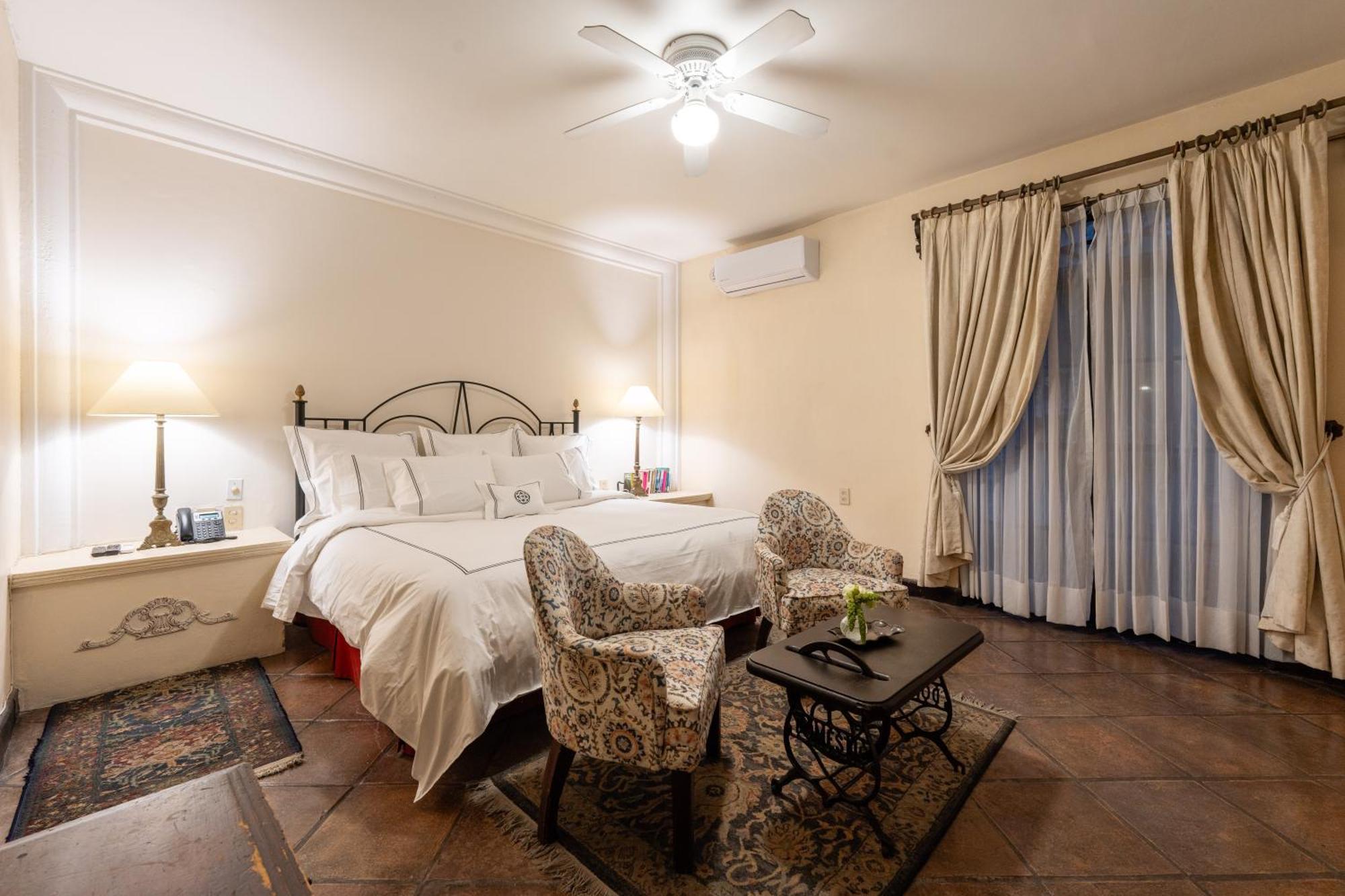 Villa Ganz Boutique Hotel Гвадалахара Екстер'єр фото