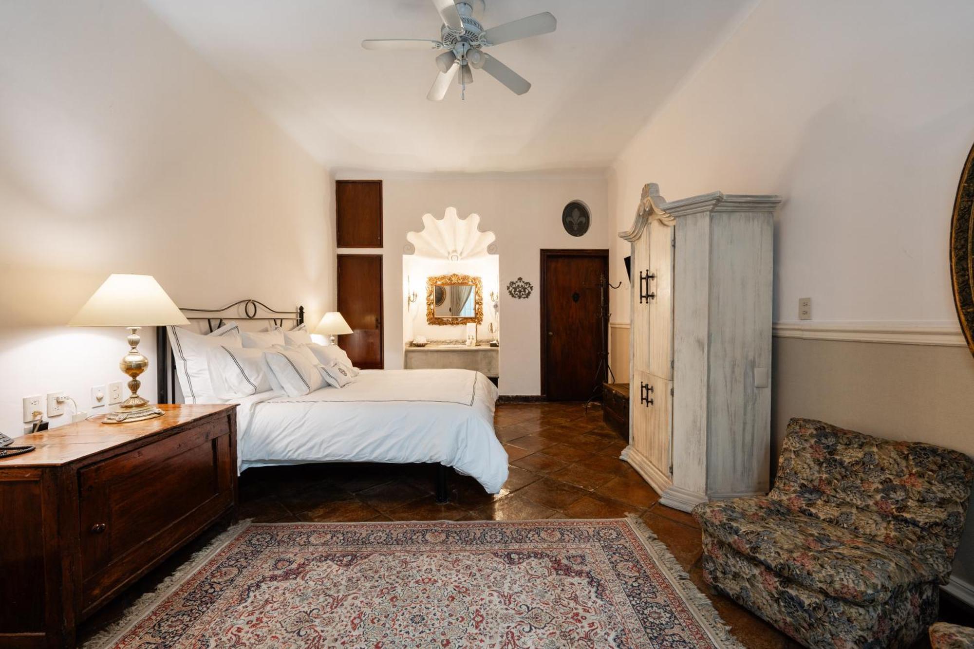 Villa Ganz Boutique Hotel Гвадалахара Екстер'єр фото