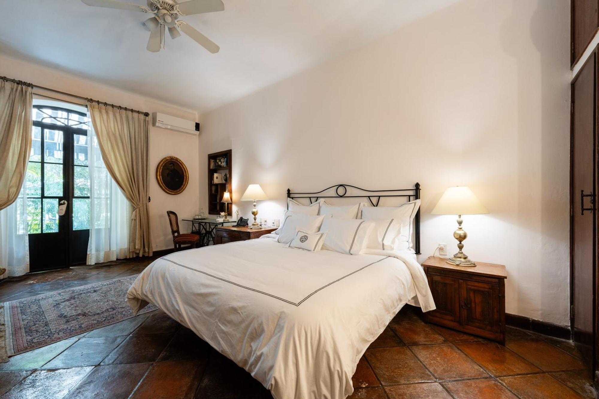 Villa Ganz Boutique Hotel Гвадалахара Екстер'єр фото