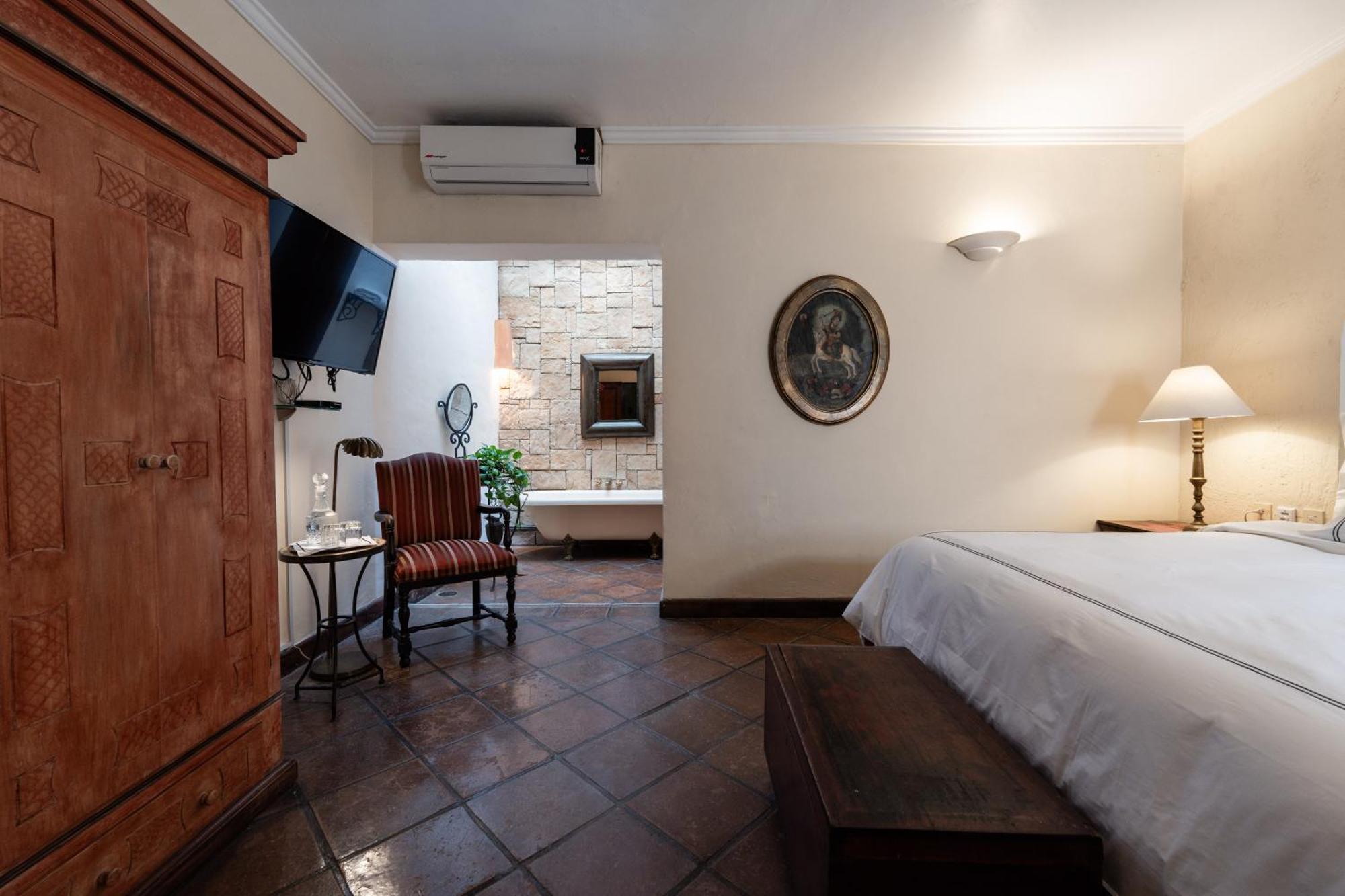 Villa Ganz Boutique Hotel Гвадалахара Екстер'єр фото